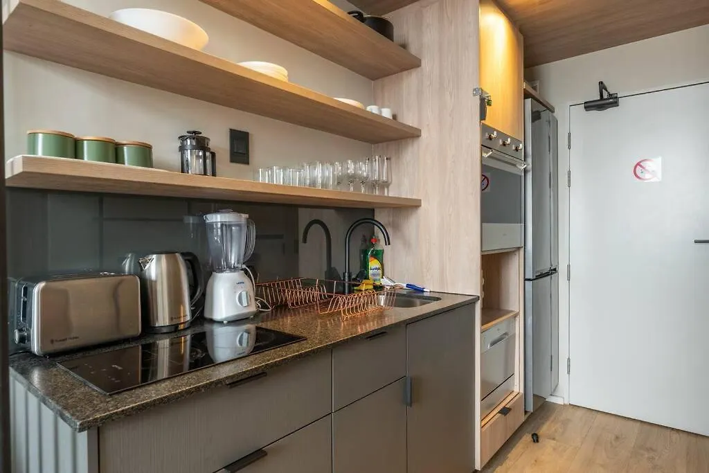 Luxury Studio Apartment - Coworking - City Views Cape Town